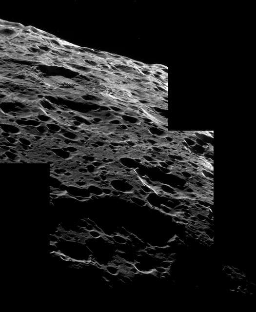 NASA image: Iapetan Geography