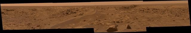 NASA image: Opportunity Approaches the Bowl of Beagle Crater True Color