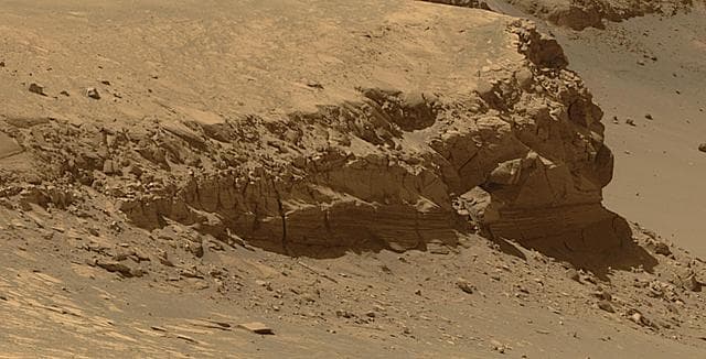 NASA image: Layers of Cape Verde in Victoria Crater Enhanced
