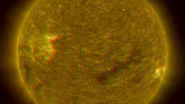 NASA image: Closer View of the Equatorial Region of the Sun, March 24, 2007 Anaglyph
