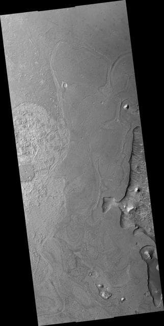 NASA image: Floor of Noctus Labyrnthus