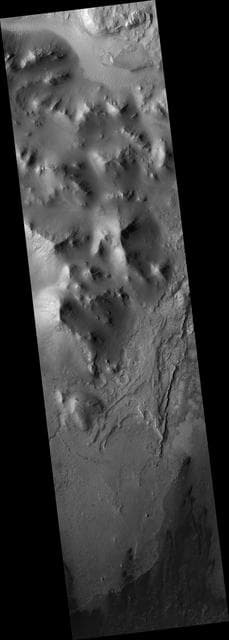 NASA image: Southern Layered Mound and Floor in Gale Crater