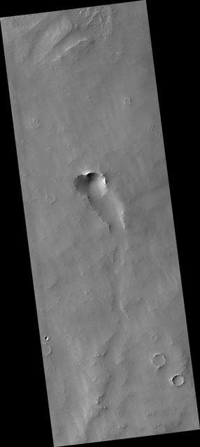 NASA image: Dusty Volcanic Vent in Syria Planum