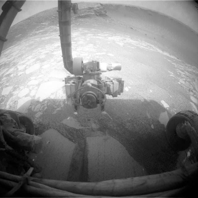 NASA image: Inside Victoria Crater for Extended Exploration