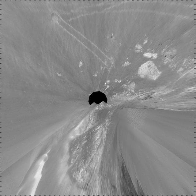NASA image: Forty Meters from Entry to Victoria Crater Vertical