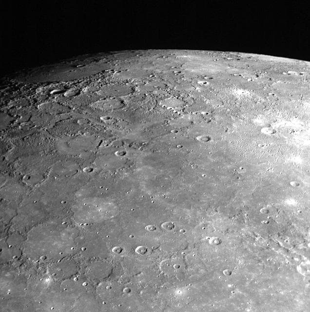 NASA image: MESSENGER Looks to the North