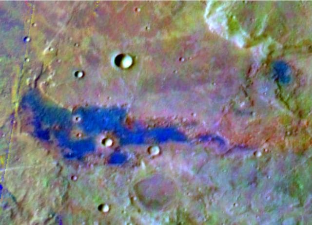 NASA image: Chloride Salt Deposit in Southern Highlands of Mars