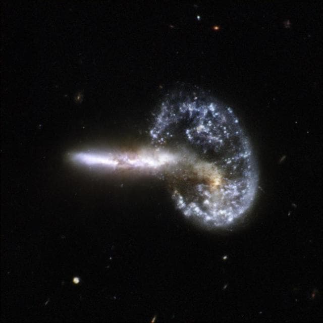 NASA image: Arp 148& - Mayall Object