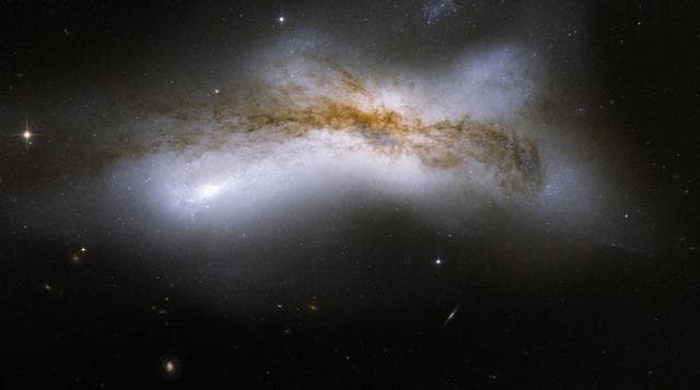 NASA image: NGC 520