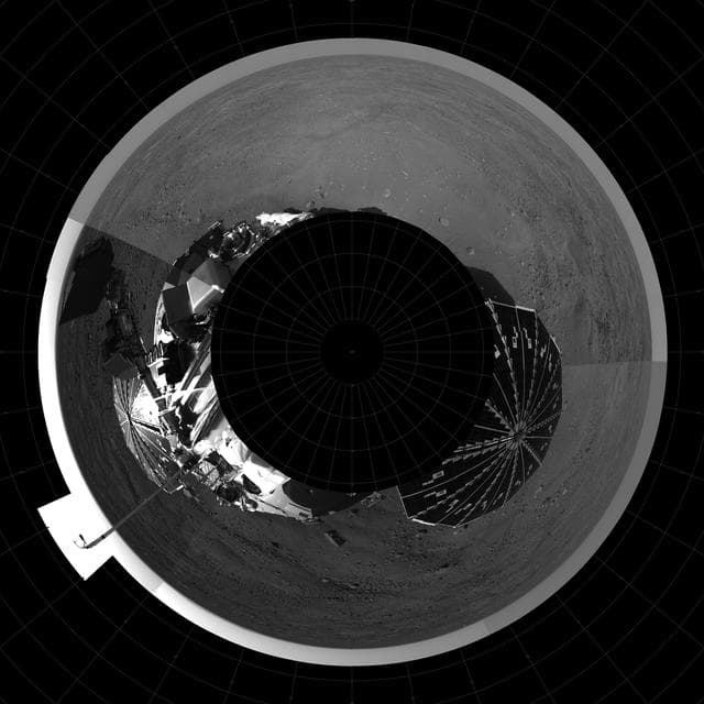 NASA image: Fish Eye View of Horizon and Lander