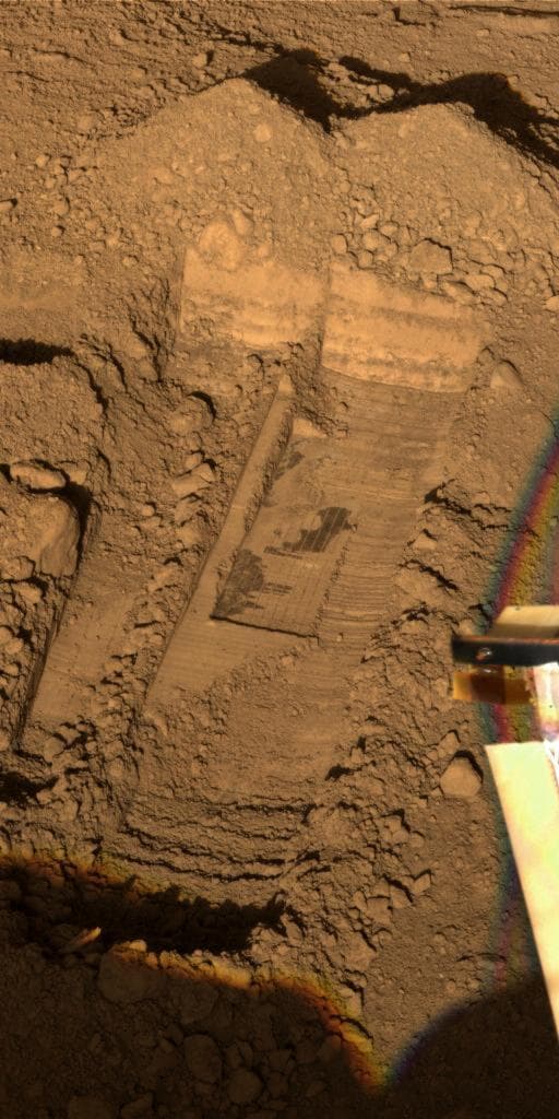 NASA image: Color Image of Snow White Trenches and Scraping