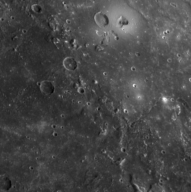NASA image: MESSENGER Discovers Volcanoes on Mercury