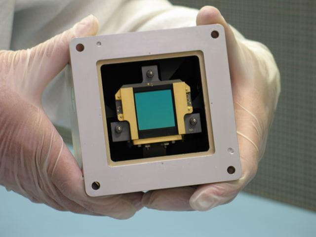 NASA image: Shake, Rattle and Roll: James Webb Telescope Components Pass Tests