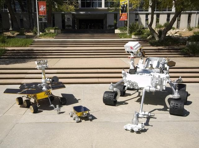 NASA image: Size Comparison: Three Generations of Mars Rovers