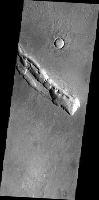 NASA image: Galaxias Fossae