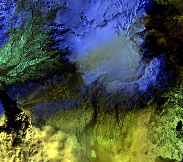 NASA Satellite Observes Iceland Eyjafjallajökull Volcano in Infrared