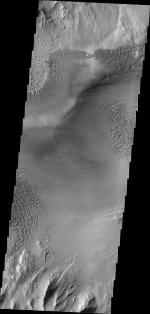 NASA image: Juventae Chasma