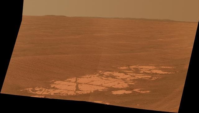 NASA image: Endeavour on the Horizon