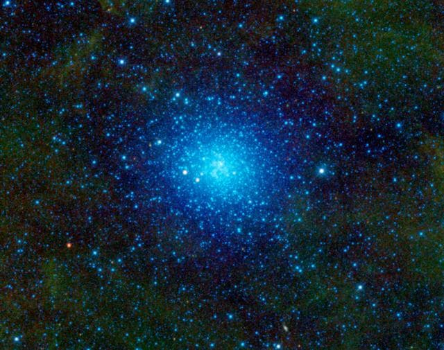 NASA image: Omega Centauri