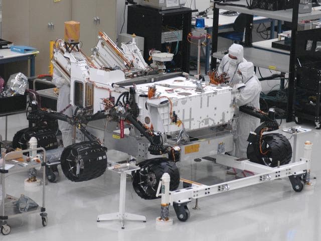 NASA image: Mars rover Curiosity with Newly Installed Wheels