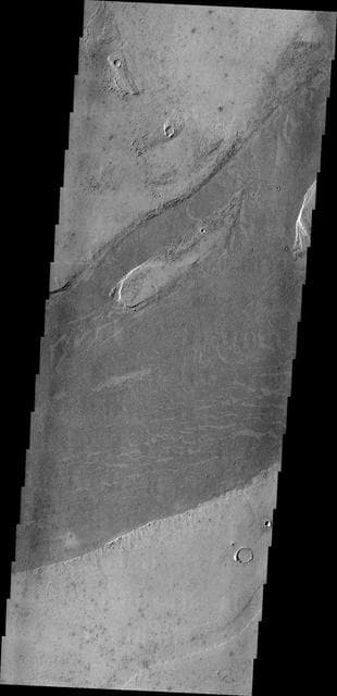 NASA image: Marte Vallis