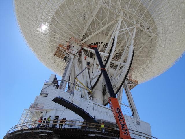 NASA image: Lifting the Runners