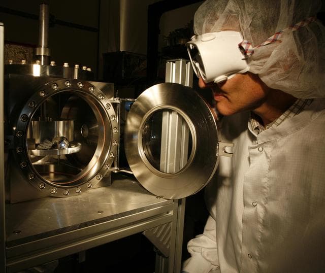 NASA image: Viewing Spark Generated by ChemCam Laser for Mars Rover