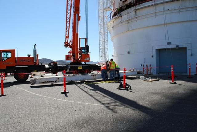 NASA image: Prepping a Support Leg