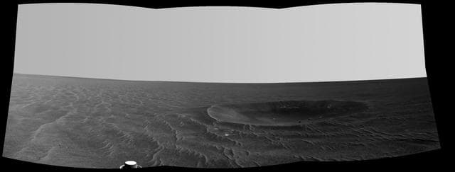 NASA image: Yankee Clipper Crater on Mars