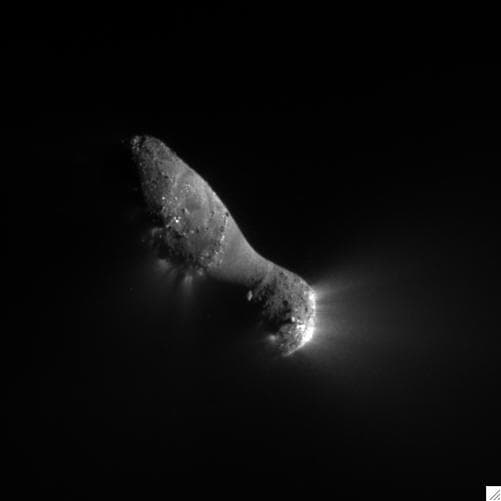 NASA image: Slipping By Comet Hartley 2