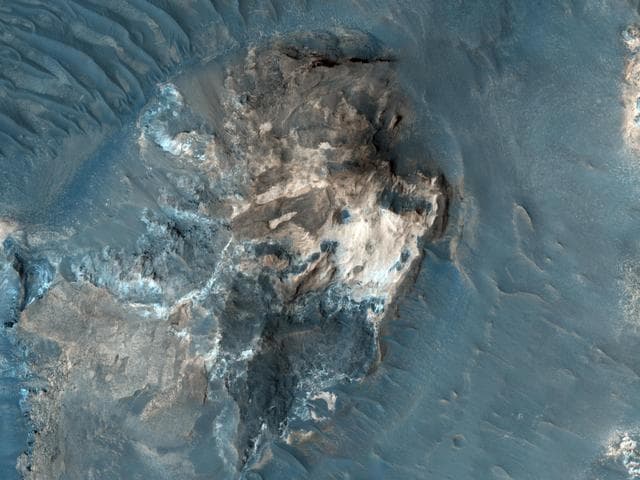 NASA image: Light-Toned Outcrop in Aureum Chaos
