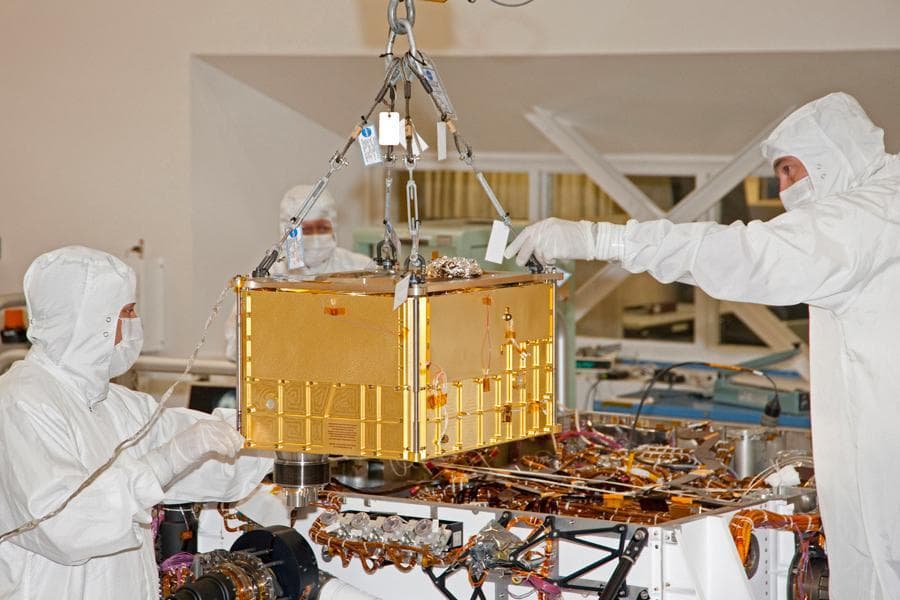 NASA image: Lifting SAM Instrument for Installation into Mars Rover