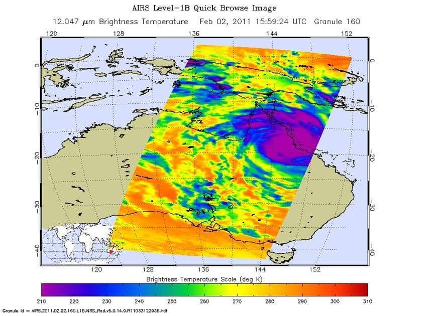 NASA image: Yasi Fury Rakes Northeastern Australia