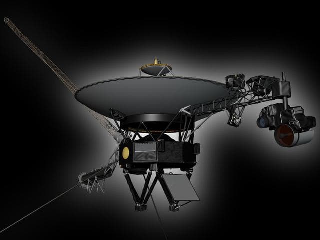 Model of Voyager Artist Concept