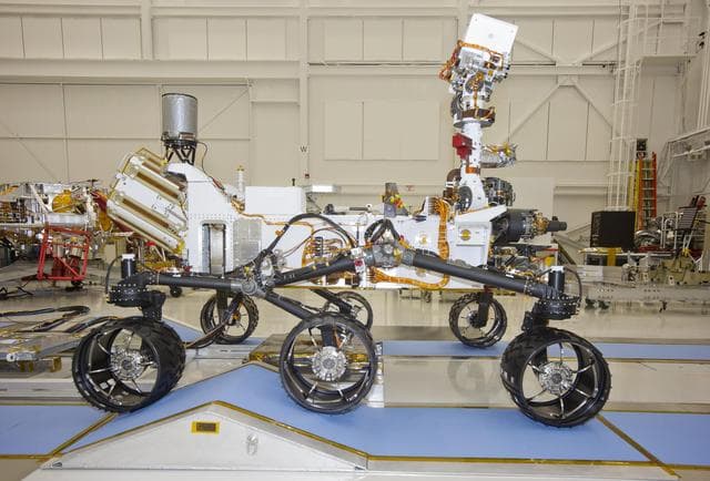 NASA image: Mars Rover Curiosity, Right Side View