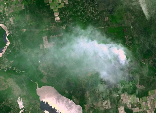 NASA image: NASA Spacecraft Spots Florida Wildfire