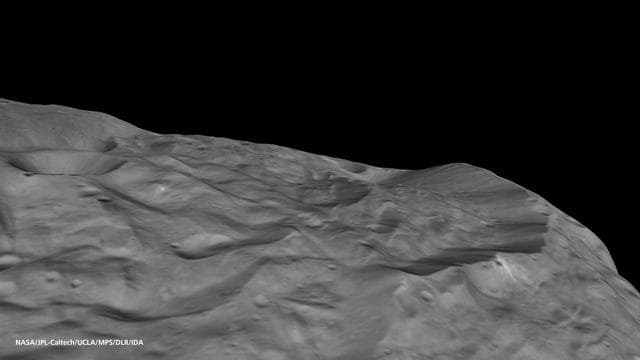 NASA image: High Cliffs at Vesta South Pole