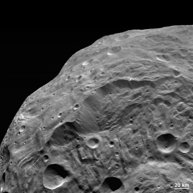 NASA image: Landslides on Vesta
