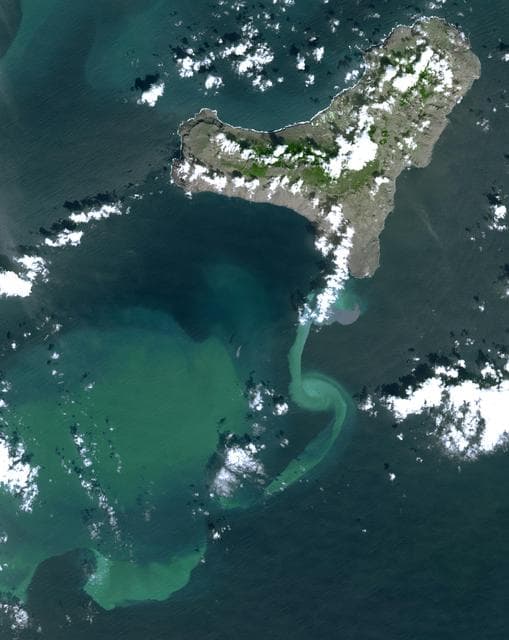 NASA image: NASA Satellite Tracks Underwater Volcanic Eruption in Canary Islands