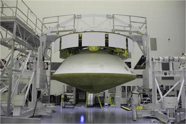 NASA image: Mars Science Laboratory Stacked Spacecraft