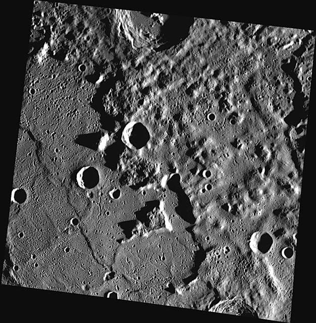 NASA image: Islands in the Stream
