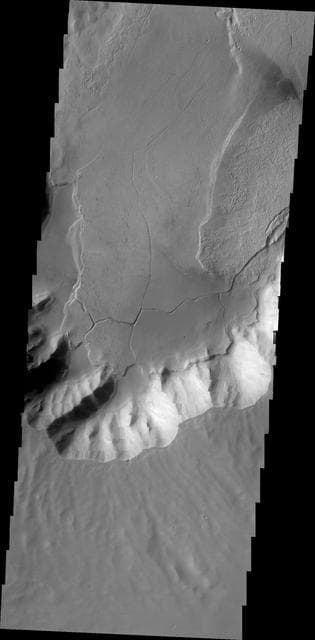 NASA image: Echus Chasma