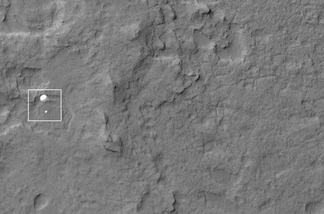 NASA image: Curiosity Spotted on Parachute by Orbiter