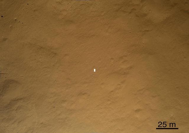 NASA image: A Better Look of the Martian Surface