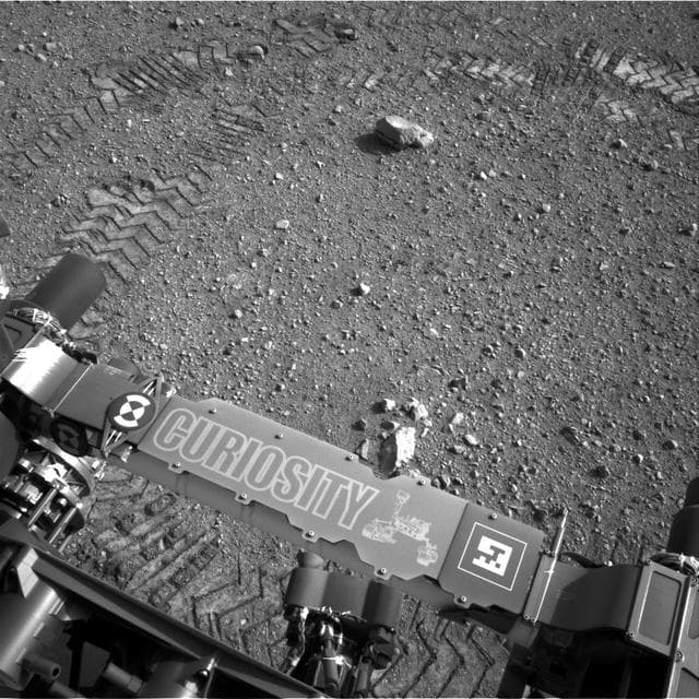 NASA image: Curiosity Leaves Its Mark
