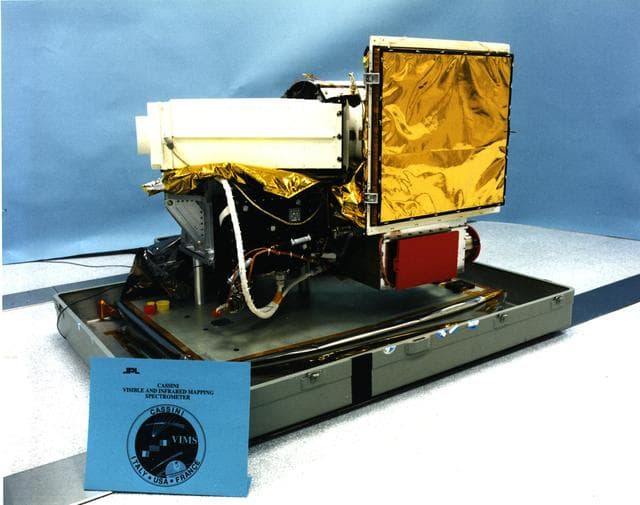 NASA image: Cassini Visual and Infrared Mapping Spectrometer