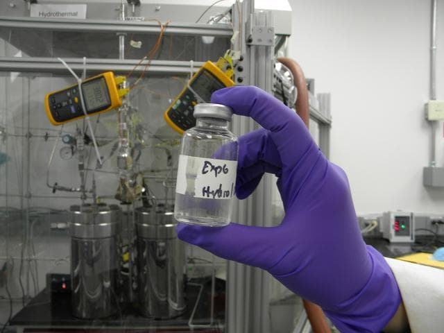 Does this Vial Contain Organics?