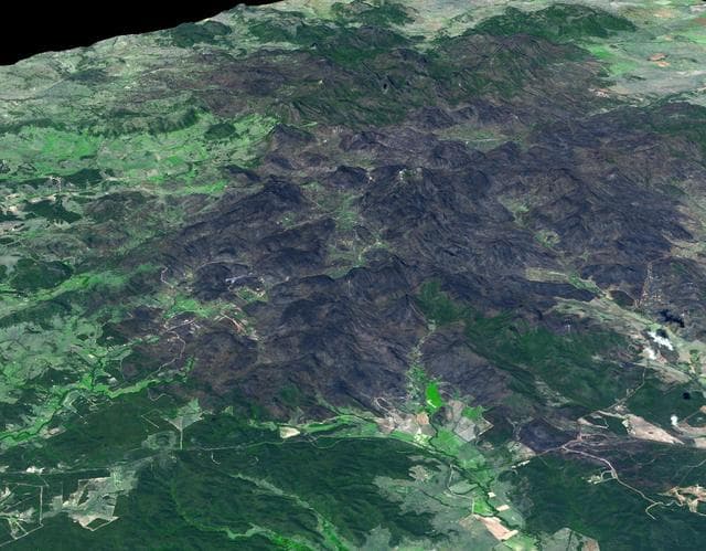 NASA image: NASA Spacecraft Captures 3-D View of Massive Australian Wildfire