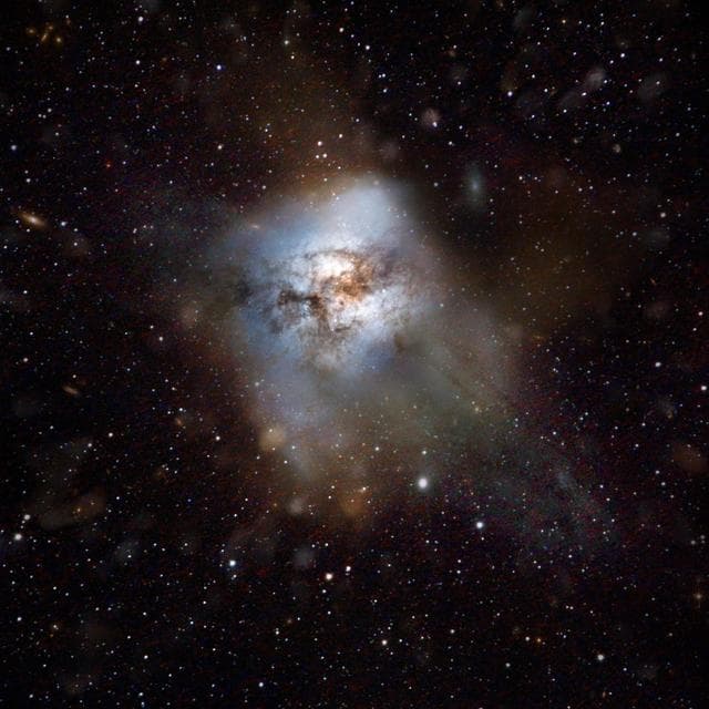 NASA image: Artist Impression of Starburst Galaxy