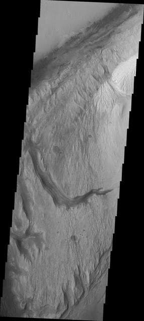 NASA image: Images of Gale #17